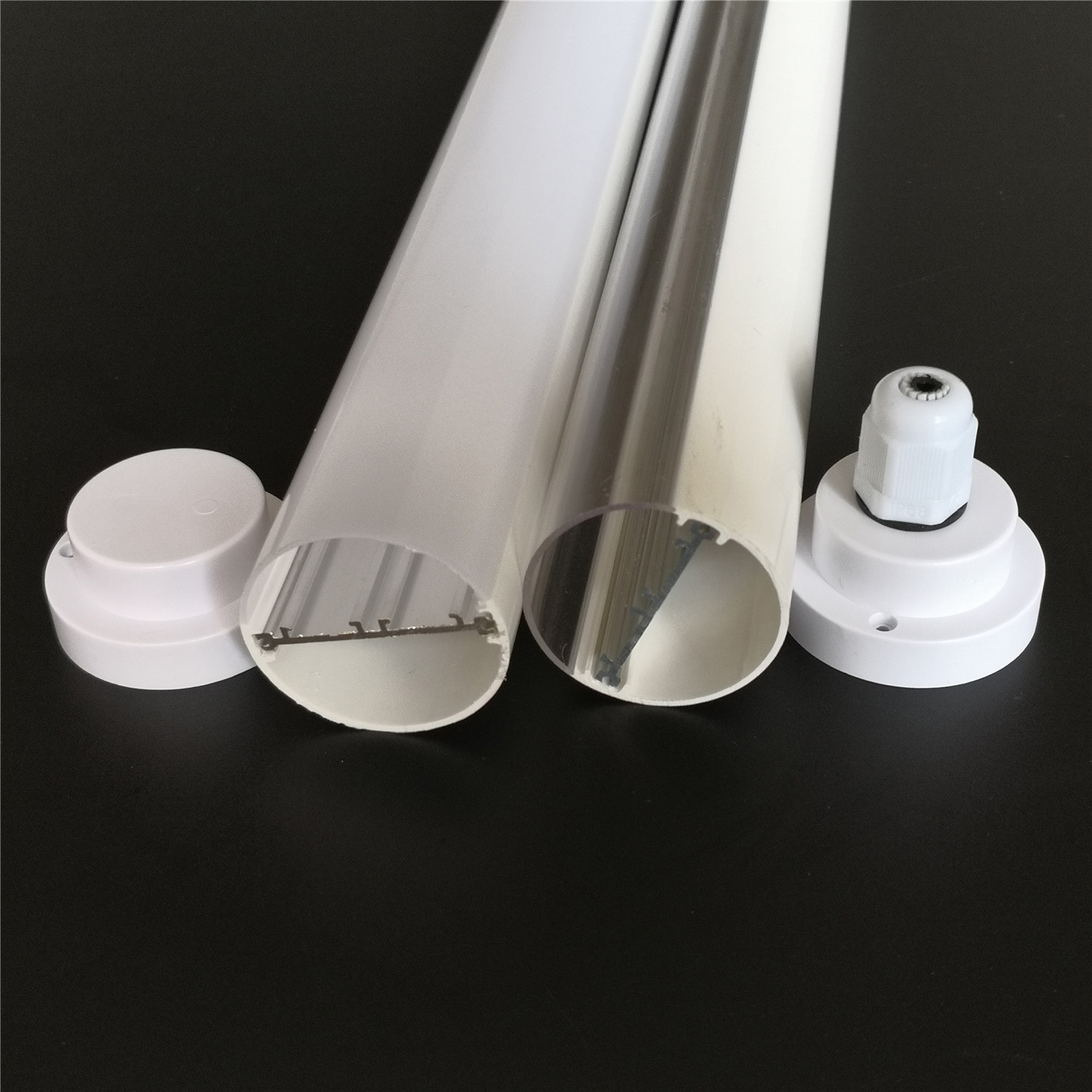 مزایای اصلی مسکن لوله LED IP65 در روشنایی گیاهان